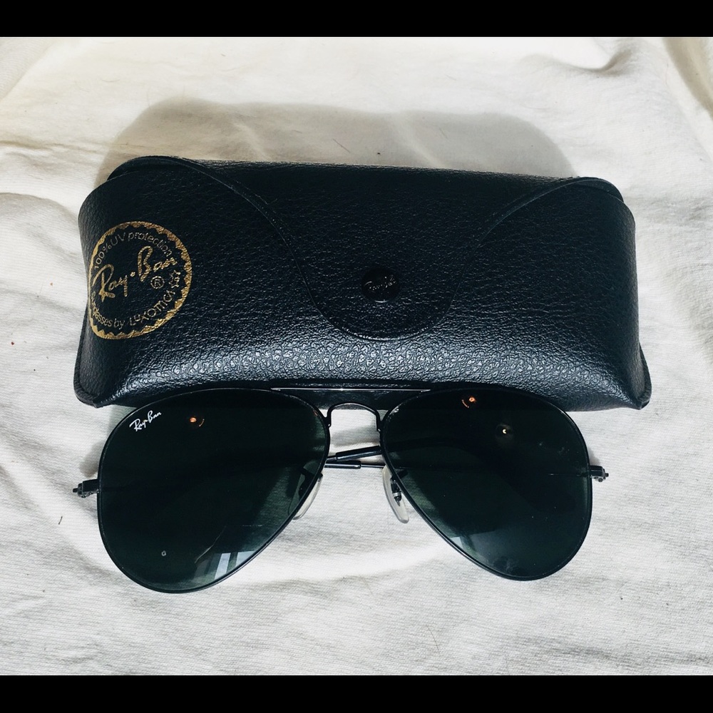Ray bans black aviators